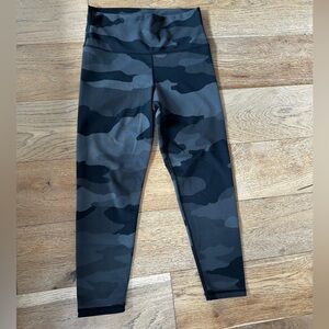 Aerie leggings cropped length